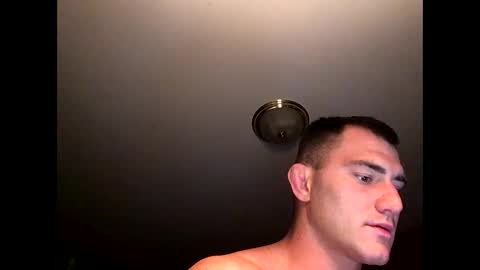 Snapshot of kylegotittt chatting on December 2024 03:40:02 AM Hotbody545 online show from December 2024 03:40:02 AM