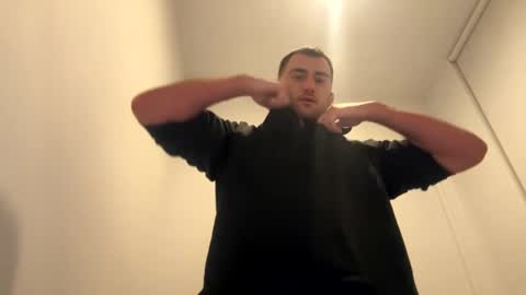 Snapshot of kylegotittt chatting on February 2025 05:19:02 AM Hotbody545 online show from February 2025 05:19:02 AM