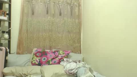 Snapshot of kylie1177 chatting on December 2025 07:25:01 AM its me KYLIE online show from December 2025 07:25:01 AM