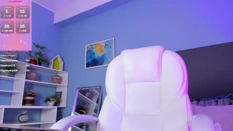 Kylie Reyes  online show from March 2025 11:11:01 PM