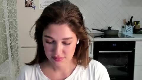 Din online show from September 2025 08:19:01 PM