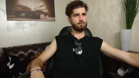 KyloEast online show from June 2026 04:31:01 AM