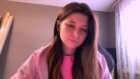 Kary online show from April 2026 12:44:02 PM