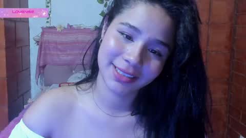 Snapshot of kyomi_beth chatting on December 2024 05:02:01 AM kyomi online show from December 2024 05:02:01 AM