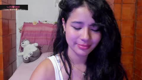 Snapshot of kyomi_beth chatting on January 2025 03:50:01 PM kyomi online show from January 2025 03:50:01 PM