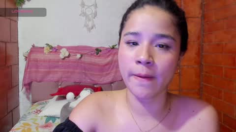 Snapshot of kyomi_beth chatting on January 2025 06:07:01 PM kyomi online show from January 2025 06:07:01 PM