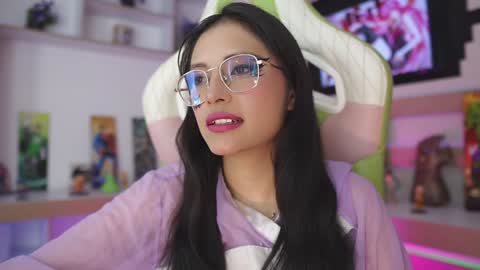 Snapshot of kyomi_chang chatting on January 2025 05:34:01 PM Kyomi online show from January 2025 05:34:01 PM