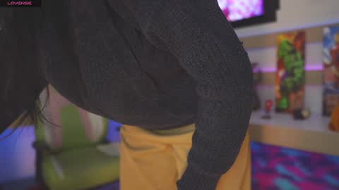 Snapshot of kyomi_chang chatting on January 2025 08:29:01 PM Kyomi online show from January 2025 08:29:01 PM