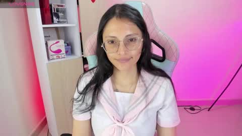 Snapshot of kyomi_chang chatting on February 2025 12:22:02 PM Kyomi online show from February 2025 12:22:02 PM