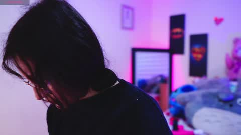 Snapshot of kyomi_chang chatting on February 2025 12:17:02 PM Kyomi online show from February 2025 12:17:02 PM