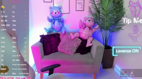 Snapshot of kyomi_chang chatting on February 2025 12:13:02 PM Kyomi online show from February 2025 12:13:02 PM