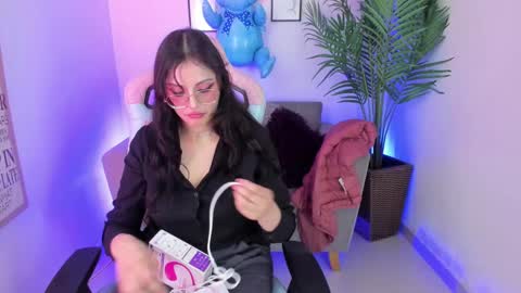 Snapshot of kyomi_chang chatting on March 2025 06:50:01 PM Kyomi online show from March 2025 06:50:01 PM