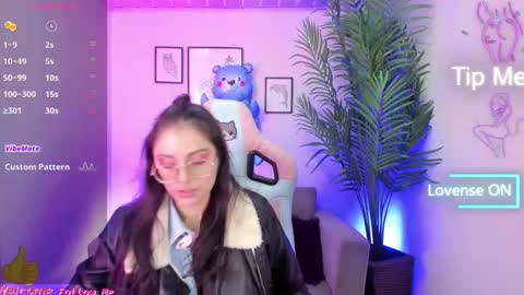 Snapshot of kyomi_chang chatting on March 2025 01:03:02 PM Kyomi online show from March 2025 01:03:02 PM