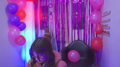 Snapshot of kyomi_chang chatting on September 2025 12:16:01 PM Kyomi online show from September 2025 12:16:01 PM