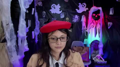 Snapshot of kyomi_chang chatting on October 2025 12:27:01 PM Kyomi online show from October 2025 12:27:01 PM