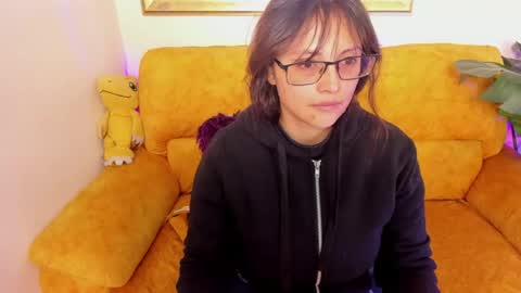 Kyomi online show from April 2026 12:38:01 PM