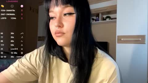 Eva online show from November 2025 10:26:01 AM