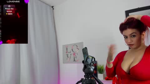 Snapshot of kyoto_sr chatting on December 2024 11:51:01 PM Alejandra online show from December 2024 11:51:01 PM