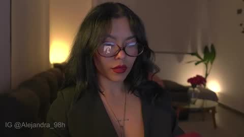 schedule 300 pm - 1100pm colombia time online show from January 2026 12:26:01 AM