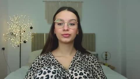 Margo  online show from February 2026 01:48:02 PM