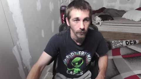 Snapshot of l1v1nth3dr3am chatting on September 2025 03:10:02 AM l1v1nth3dr3am online show from September 2025 03:10:02 AM