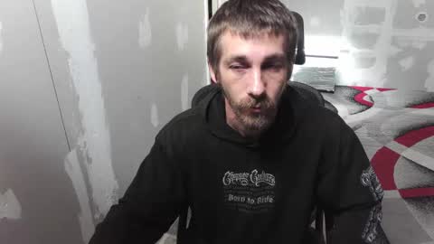 Snapshot of l1v1nth3dr3am chatting on October 2025 02:31:01 AM l1v1nth3dr3am online show from October 2025 02:31:01 AM