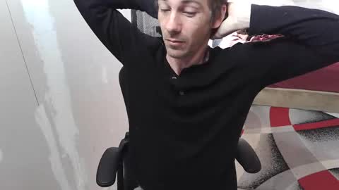 Snapshot of l1v1nth3dr3am chatting on October 2025 10:07:01 AM l1v1nth3dr3am online show from October 2025 10:07:01 AM