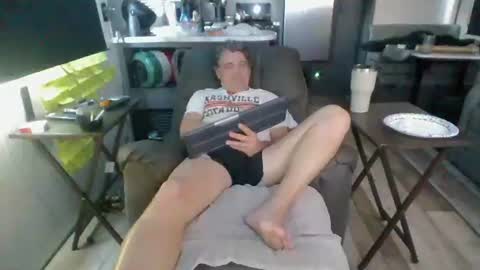 l8tniter online show from November 2025 02:46:01 PM