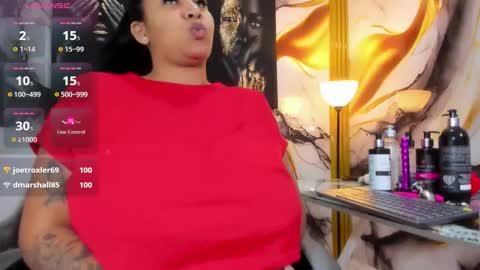 Snapshot of la_indiia chatting on December 2025 01:09:02 PM la_indiia online show from December 2025 01:09:02 PM