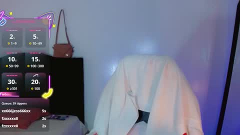 Snapshot of la_ratona_1 chatting on October 2025 10:51:02 PM AriSaray online show from October 2025 10:51:02 PM