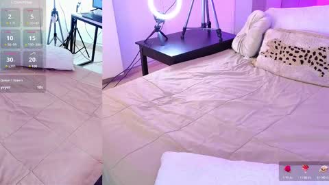 Cris  online show from March 2025 02:37:02 PM