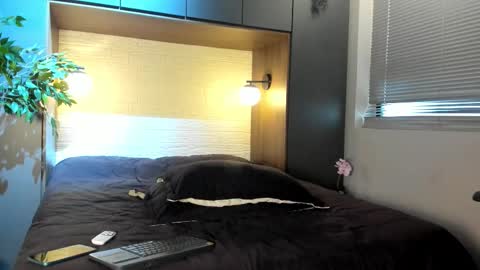 Snapshot of labrinthteasing chatting on September 2025 02:08:01 PM labrinthteasing online show from September 2025 02:08:01 PM