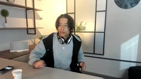 Snapshot of labrinthteasing chatting on October 2025 01:54:01 PM labrinthteasing online show from October 2025 01:54:01 PM