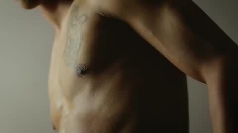 Snapshot of labrinthteasing chatting on October 2025 12:27:01 PM labrinthteasing online show from October 2025 12:27:01 PM