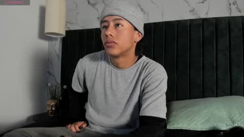 Snapshot of labrinthteasing chatting on November 2025 01:36:02 PM labrinthteasing online show from November 2025 01:36:02 PM