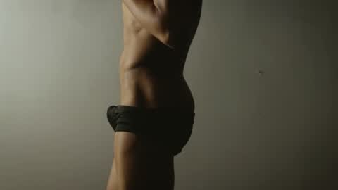 Snapshot of labrinthteasing chatting on December 2025 12:25:01 PM labrinthteasing online show from December 2025 12:25:01 PM