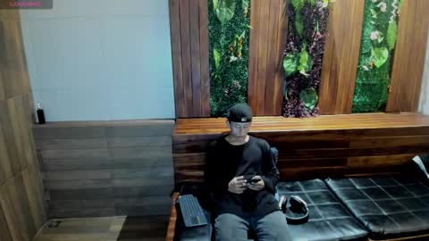 labrinthteasing online show from March 2026 12:10:01 PM