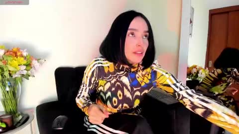 lace_victoria online show from April 2026 01:49:01 AM