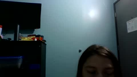 laceieizlaced online show from April 2026 04:48:01 AM