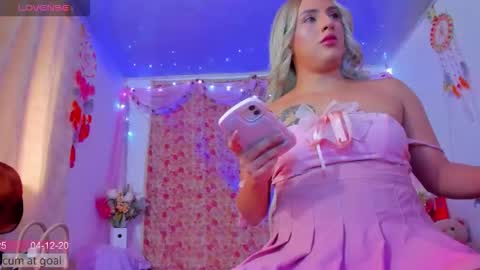 Snapshot of ladenandjuan chatting on December 2025 07:33:02 PM Laden And Juan online show from December 2025 07:33:02 PM