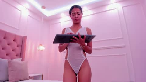 Lady  online show from June 2026 10:45:02 PM