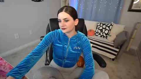 Snapshot of lady_bpd chatting on October 2025 12:00:02 AM Anna online show from October 2025 12:00:02 AM