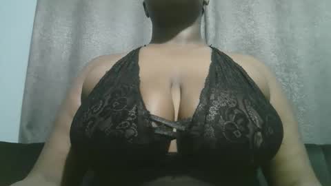 lady_dearra online show from November 2025 03:49:01 AM