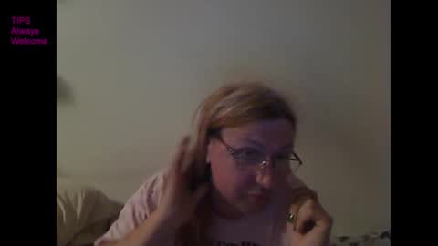 Snapshot of lady_delilah_ts chatting on November 2025 01:29:02 AM Delilah-Catherine online show from November 2025 01:29:02 AM