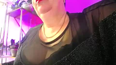 Lady Gloria online show from January 2026 06:41:02 AM