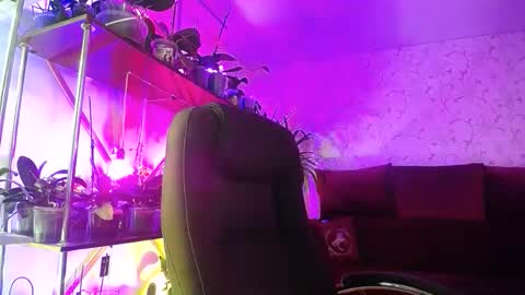 Lady Gloria online show from February 2026 06:22:02 AM