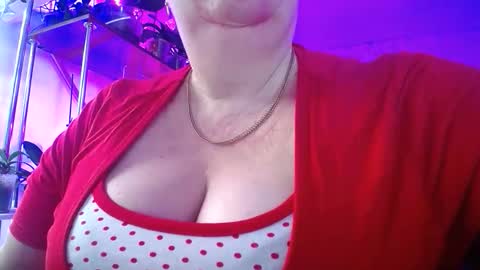 Lady Gloria online show from March 2026 05:48:02 AM