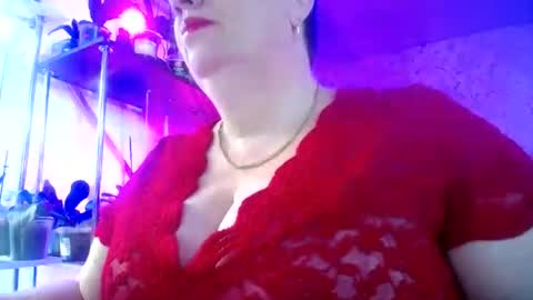 Snapshot of lady_gloria chatting on July 2026 05:15:01 AM Lady Gloria online show from July 2026 05:15:01 AM