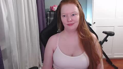Angelika online show from September 2025 05:03:01 PM