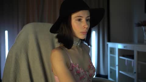 Snapshot of lady_nicolett chatting on September 2025 04:38:02 AM lady_nicolett online show from September 2025 04:38:02 AM